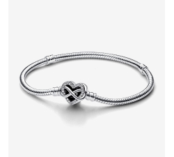 Pandora-Armband mit Infinity-Herzverschluss und leuchtenden Steinen 592645C01